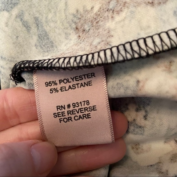 Philosophy women’s floral ‎ ruffled dress in size xs - Picture 8 of 9